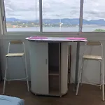 Апартаменты Bord De Et Vue Sur Wifi Offert Ла-Сейн-сюр-Мер