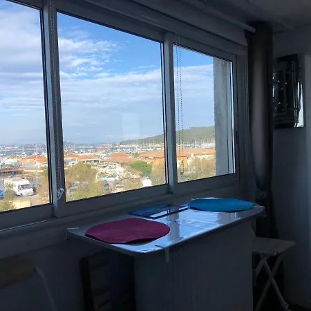 Appartement Bord De Et Vue Sur Wifi Offert La Seyne-sur-Mer