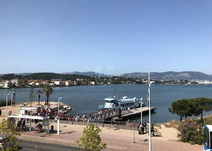 Appartement Bord De Et Vue Sur Wifi Offert La Seyne-sur-Mer