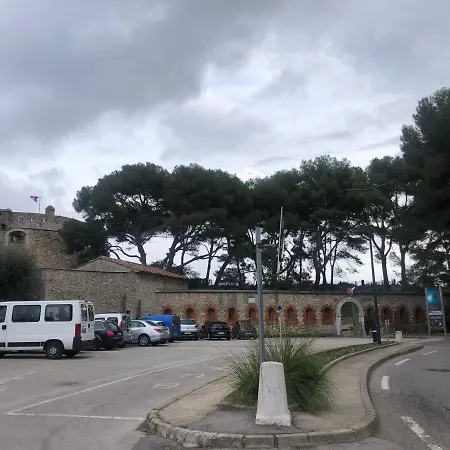 Bord De Et Vue Sur Wifi Offert Apartmán *